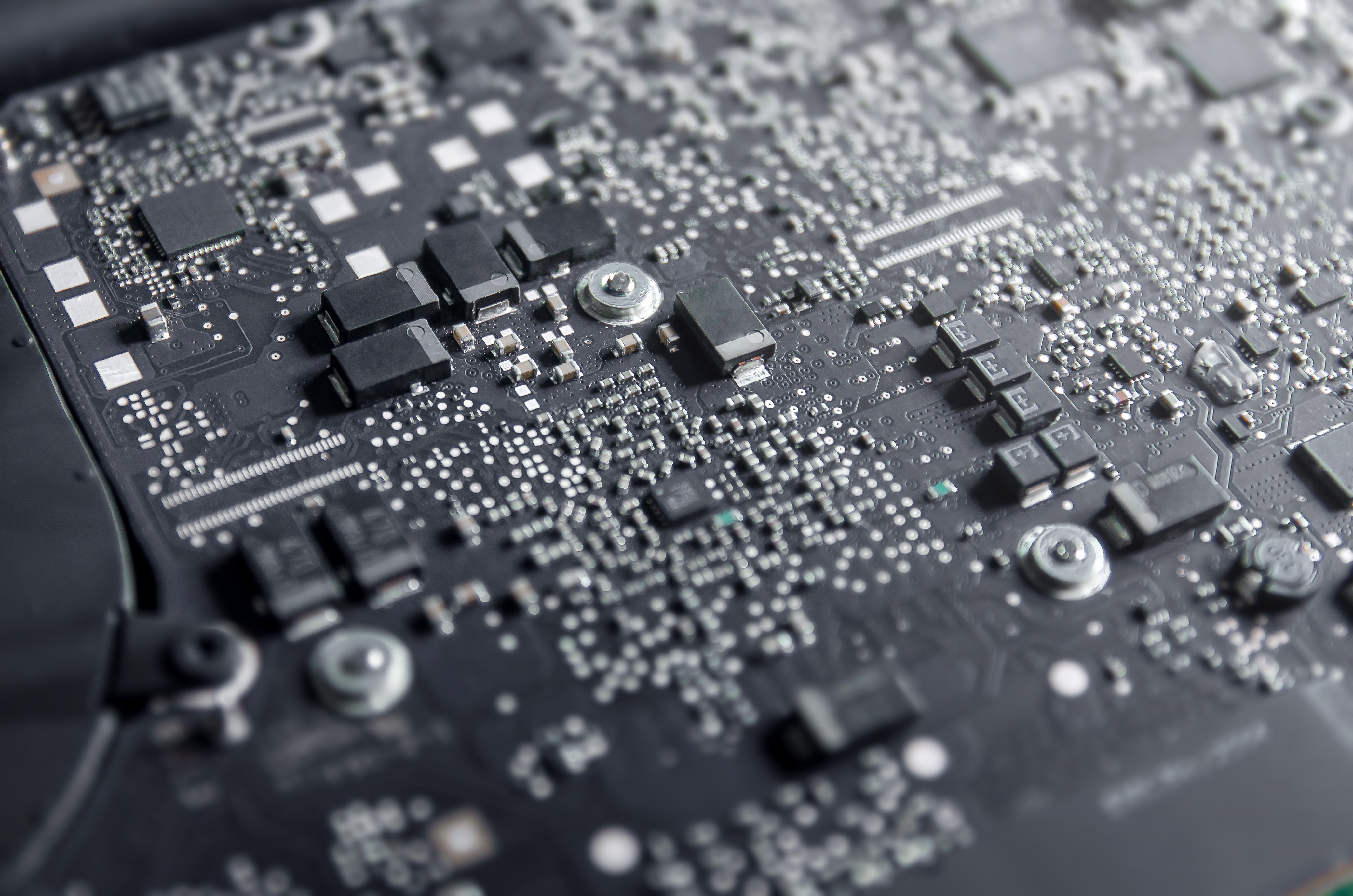 Yüksek Hızlı Donanım Geliştirme